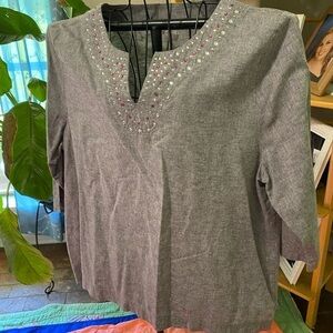 Silver Wear size XXL gray v neck‎ stretch feminine studded bling comfy casual
